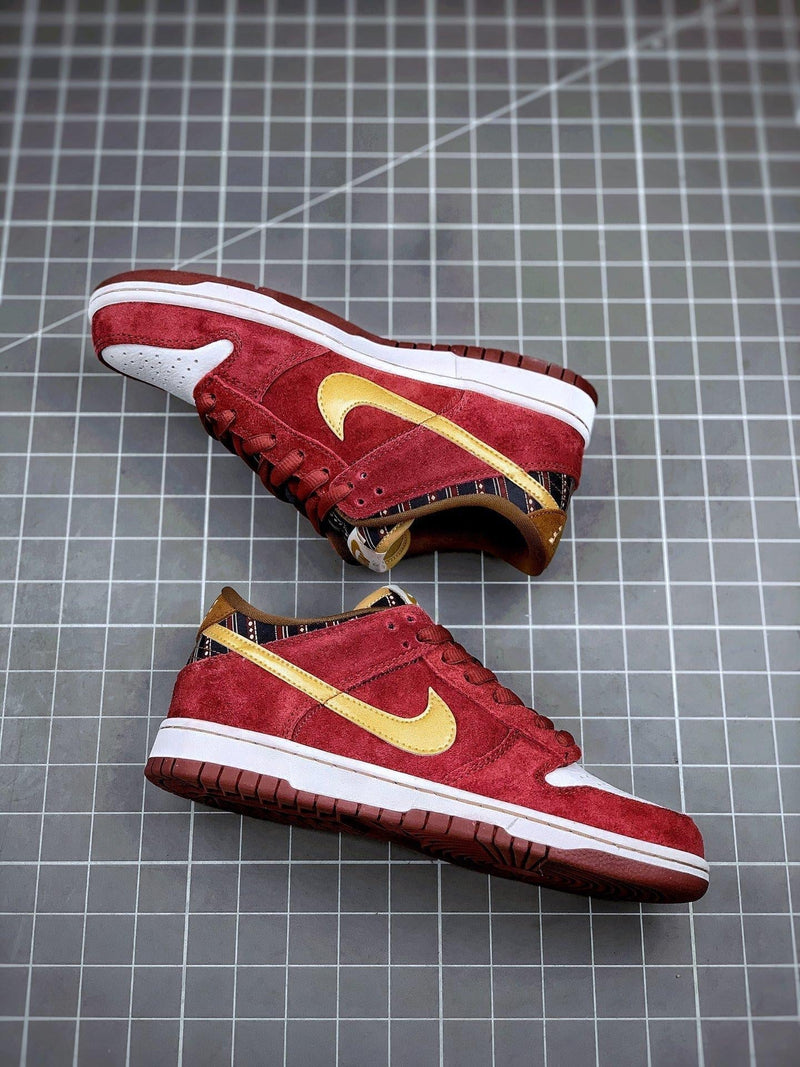 Tênis Nike SB Dunk Low "Anchorman" - Rei da Pelada