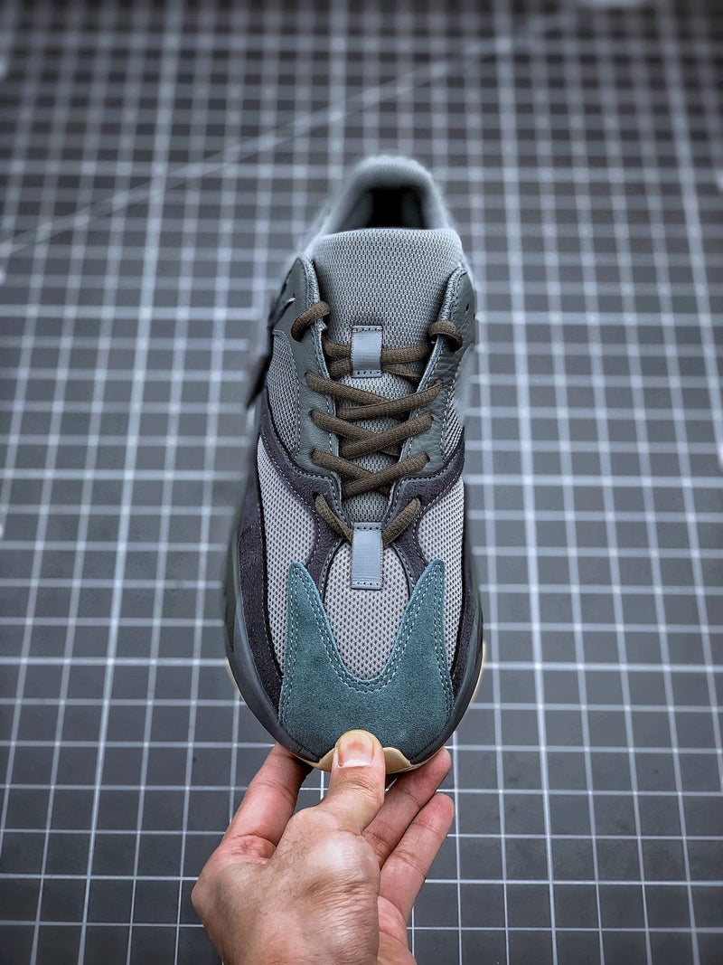 Tênis Adidas Yeezy Boost 700 Teal Blue - Rei da Pelada