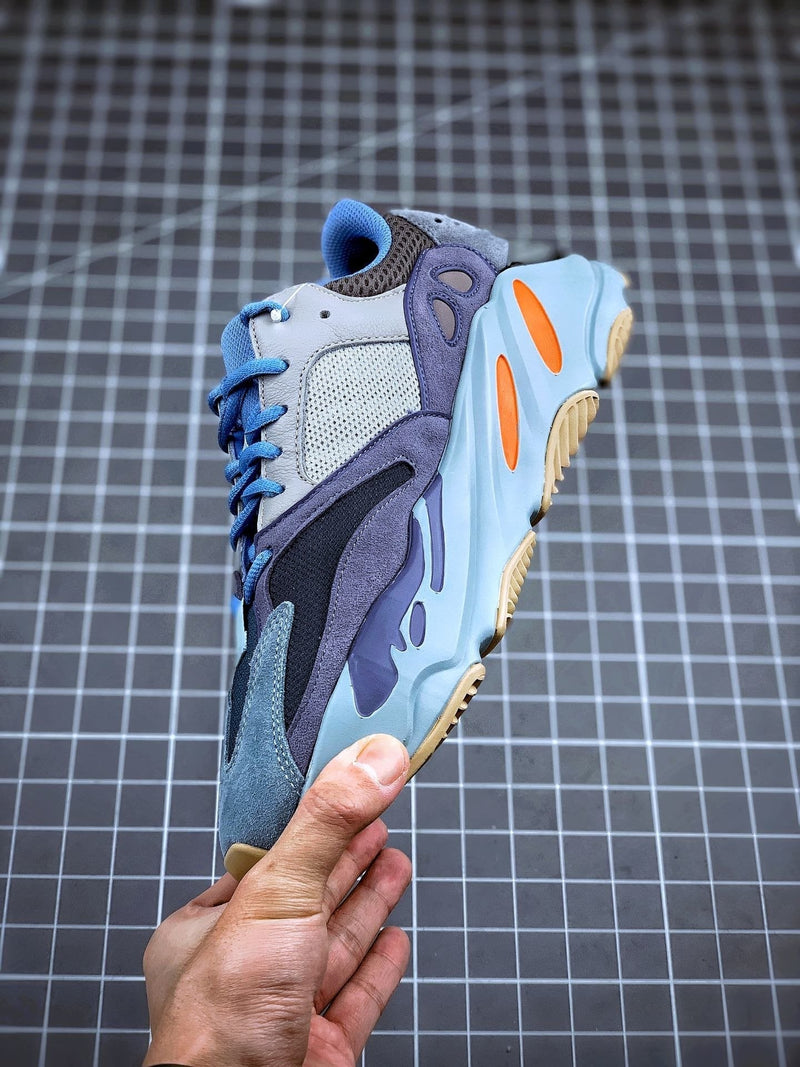 Tênis Adidas Yeezy Boost 700 Carbon Blue - Rei da Pelada