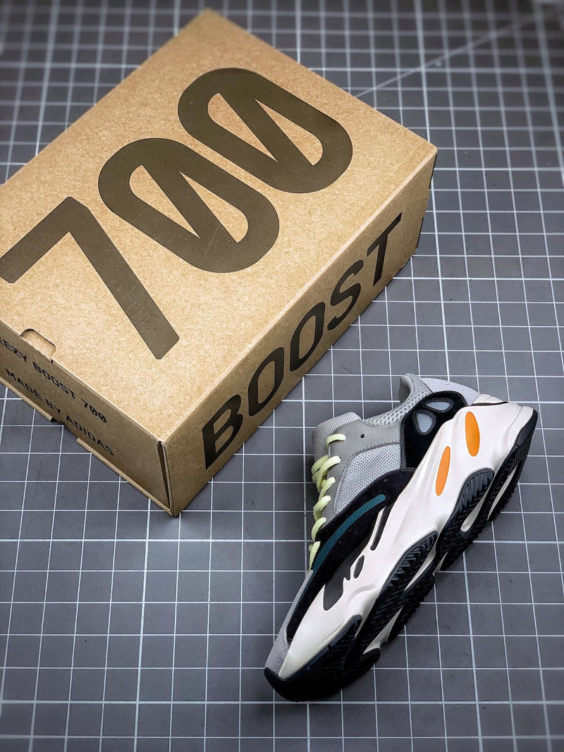 Tênis Adidas Yeezy Boost 700 Wave Runner - Rei da Pelada