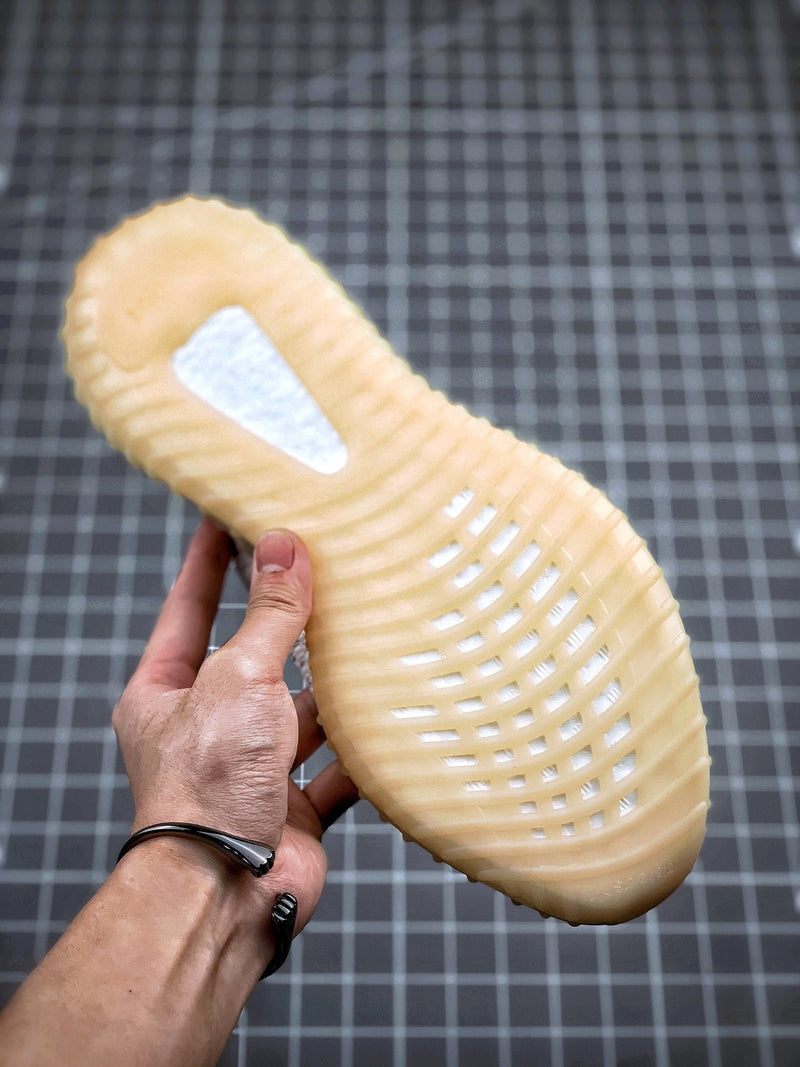 Tênis Adidas Yeezy Boost 350 V2 Sulfur - Rei da Pelada