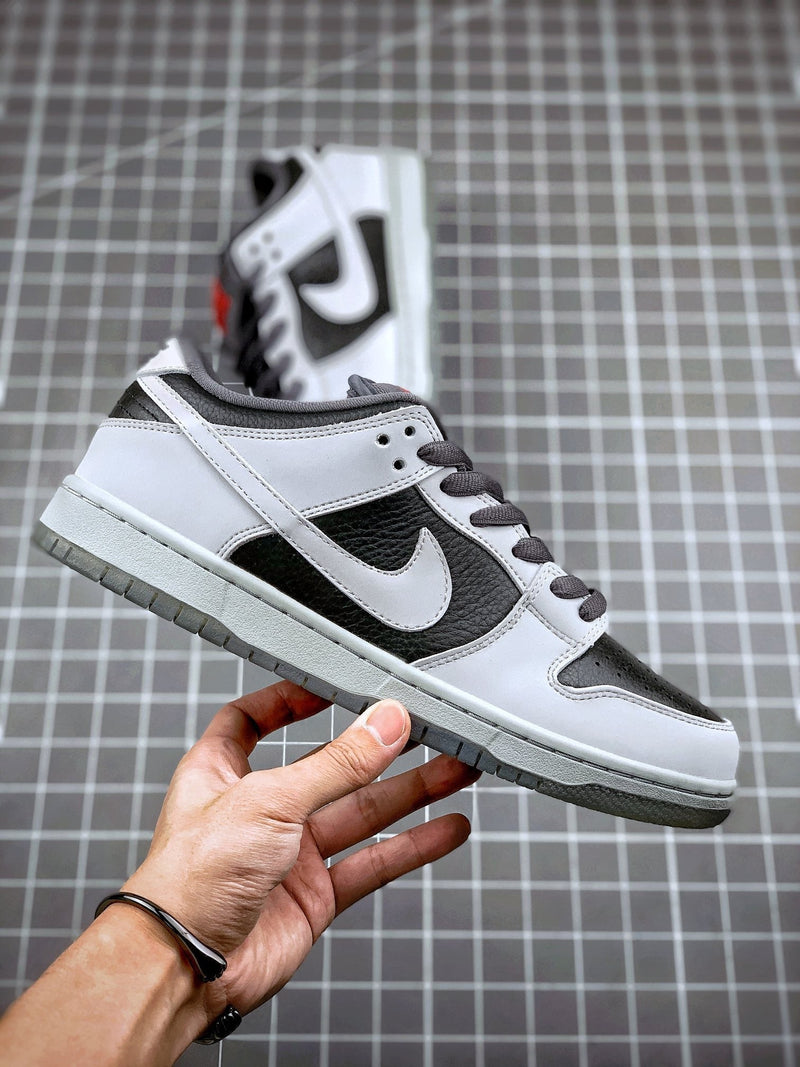 Tênis Nike SB Dunk Low "Atlas 35MM" - Rei da Pelada