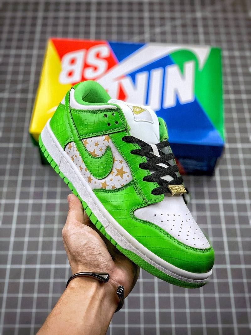 Tênis Nike SB Dunk Low x Supreme Mean Green - Rei da Pelada