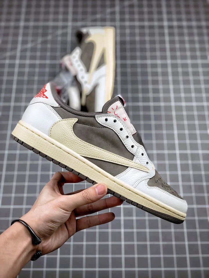 Tênis Travis Scott x Nike Air Jordan 1 Low 'Reverse Mocha' - Rei da Pelada