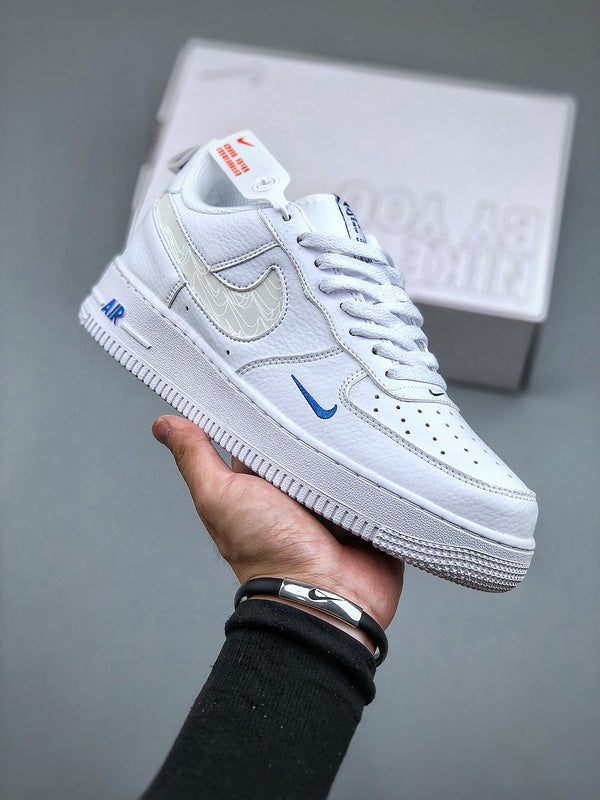 Tênis Nike Air Force 1 Low LV8 Junior - Rei da Pelada