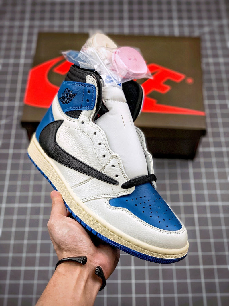 Tênis Nike Air Jordan 1 High OG x Travis Scott x Fragment - Rei da Pelada