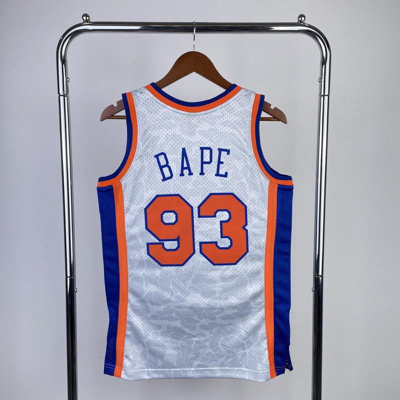 Regata Mitchell & Ness x BAPE - Knicks - Rei da Pelada