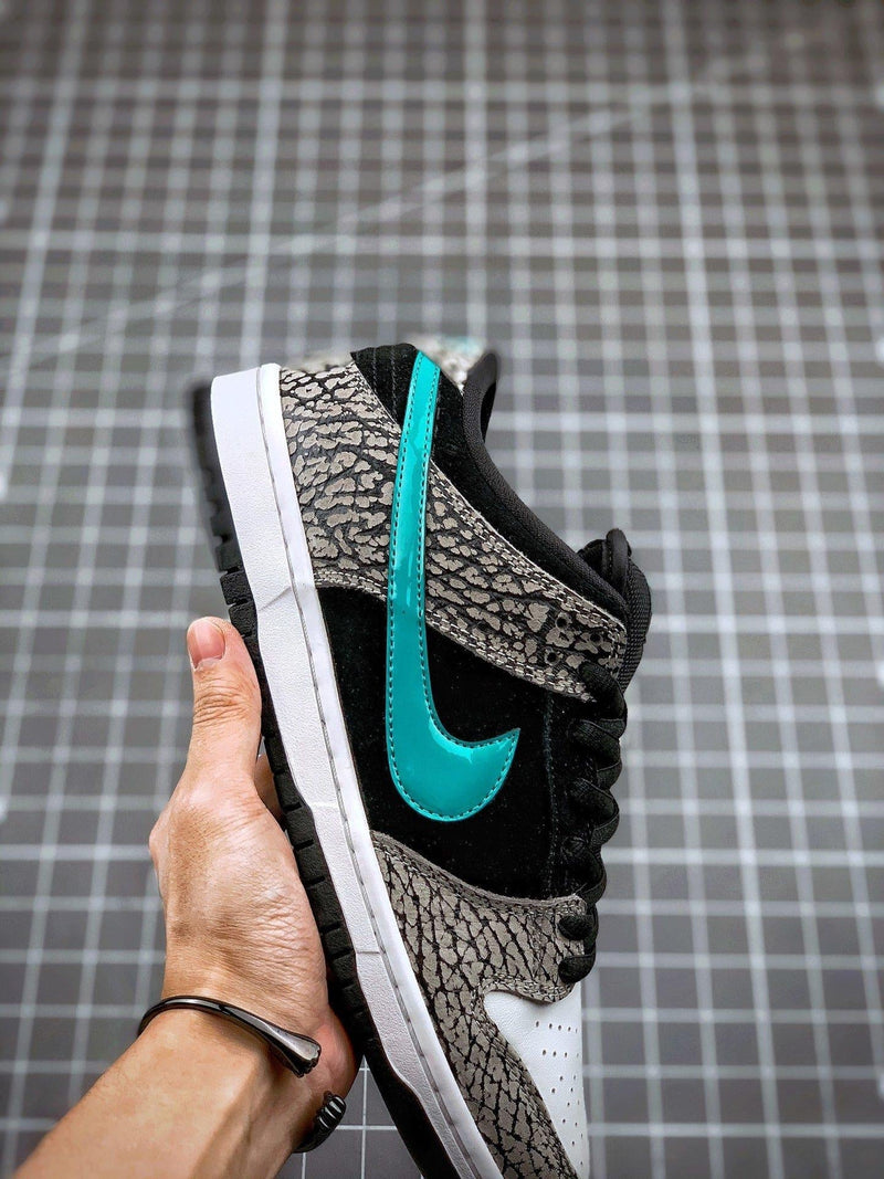 Tênis Nike SB Dunk Low "Atmos Elephant" - Rei da Pelada