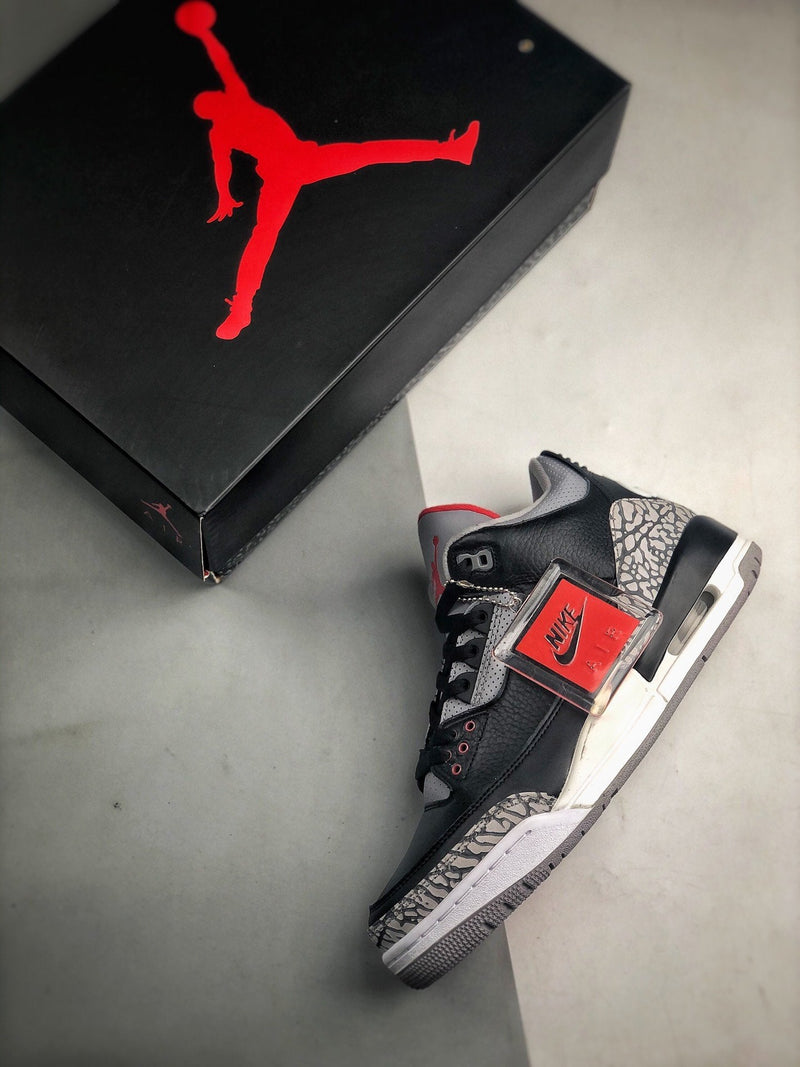 Tênis Nike Air Jordan 3 Retro "Black Cement" - Rei da Pelada