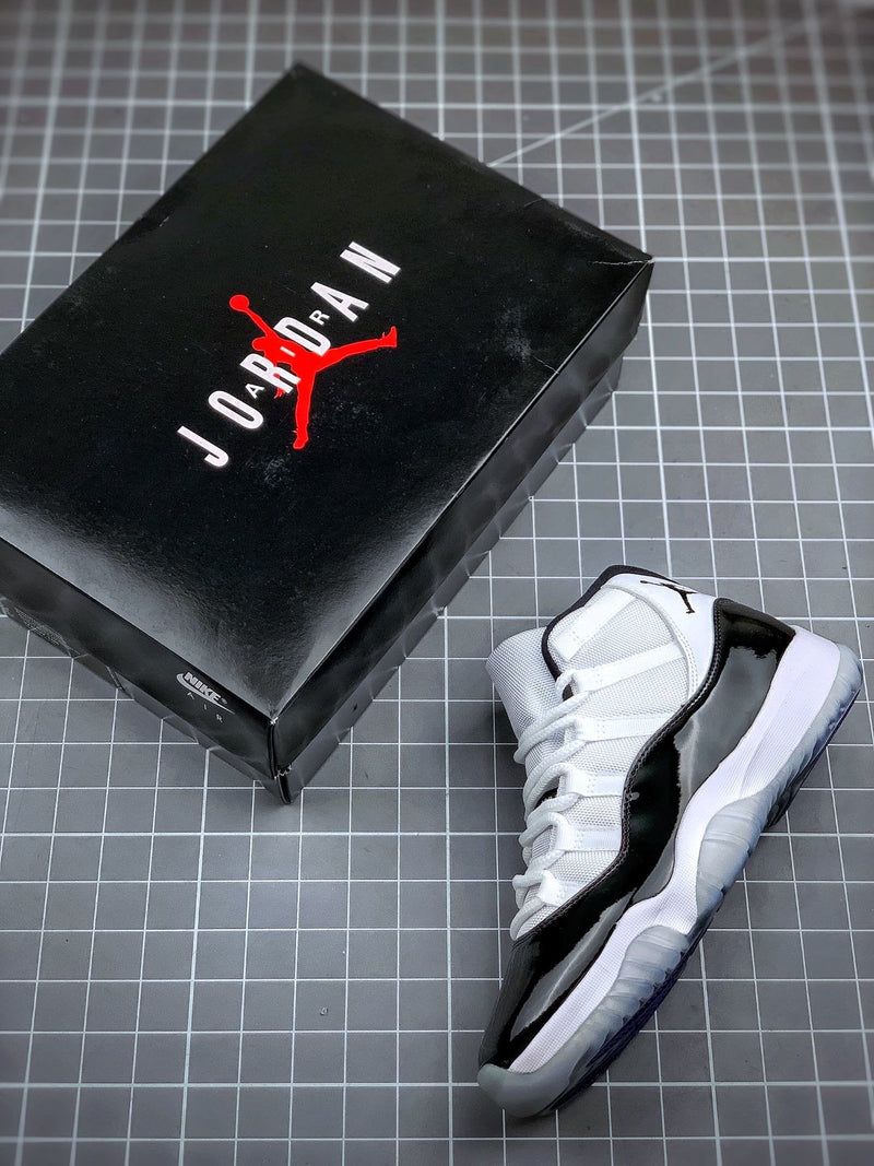 Tênis Nike Air Jordan 11 "Concord" - Rei da Pelada