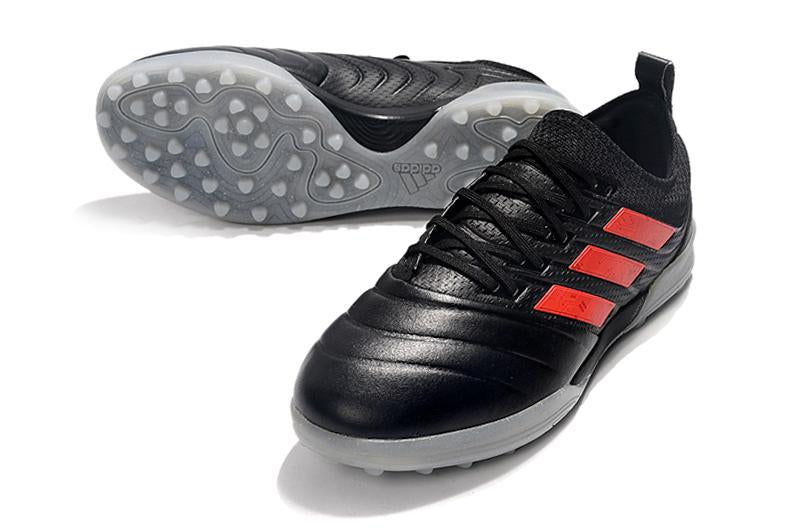 Chuteira Adidas Copa 20.1 Society