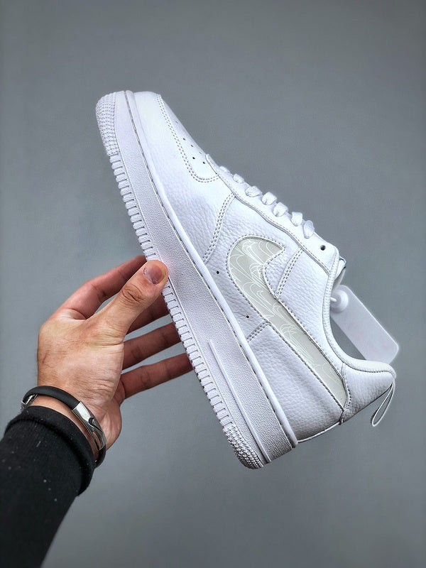 Tênis Nike Air Force 1 Low LV8 Junior - Rei da Pelada