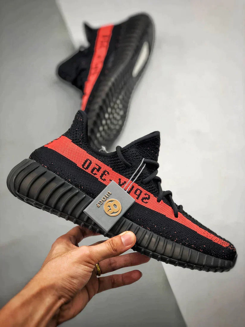 Tênis Adidas Yeezy 350 Boost V2 Core Black - Rei da Pelada