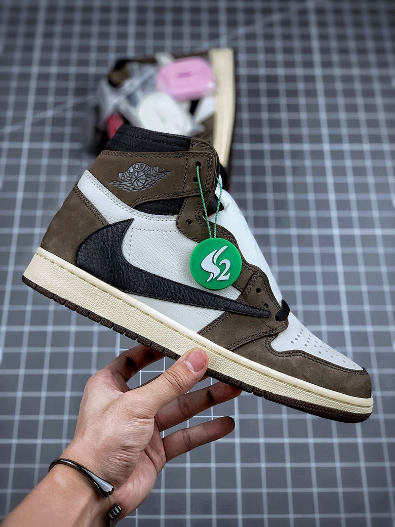 Tênis Nike Air Jordan 1 Retro High "Travis Scott" - Rei da Pelada