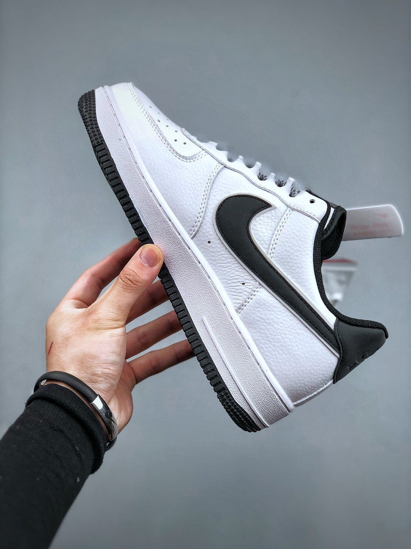 Tênis Nike Air Force 1 Low B/W - Rei da Pelada