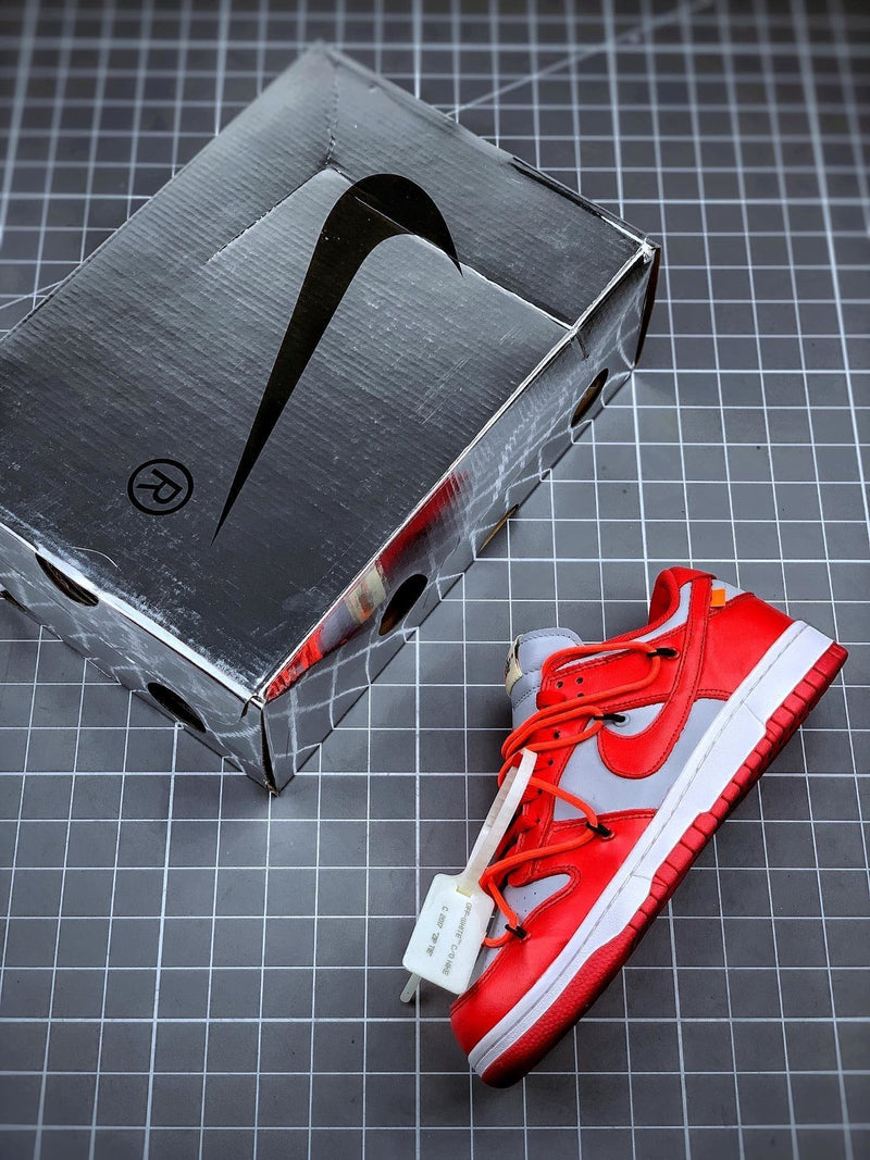 Tênis Nike SB Dunk Low x Off-White University Red - Rei da Pelada