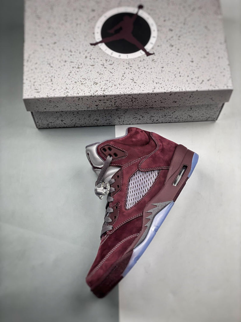 Tênis Nike Air Jordan 5 "Burgundy" - Rei da Pelada