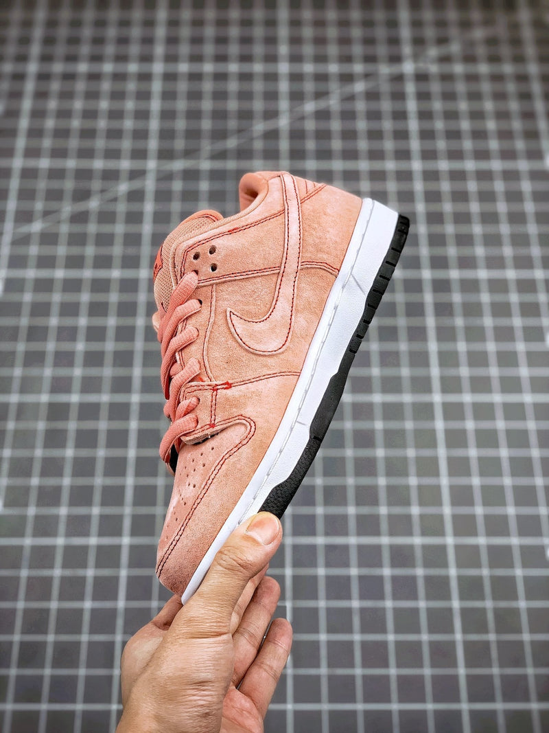 Tênis Nike SB Dunk Low "Pink" - Rei da Pelada