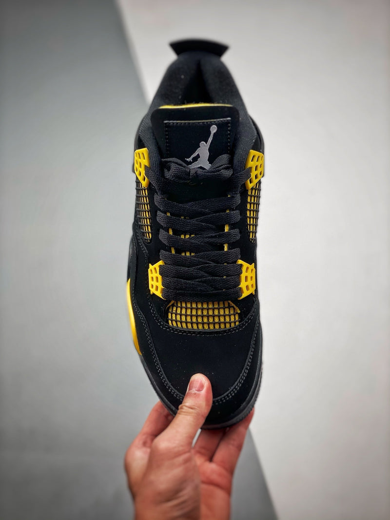 Tênis Nike Air Jordan 4 "Thunder" - Rei da Pelada