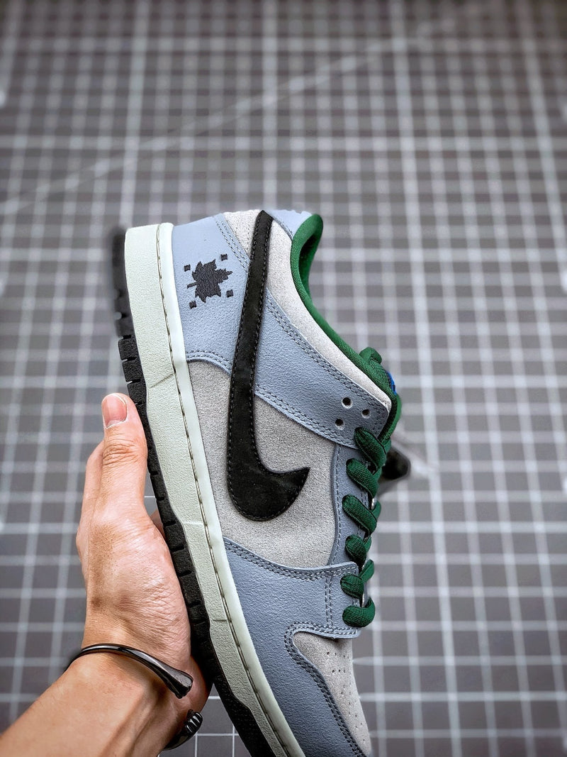 Tênis Nike SB Dunk Low "Maple Leaf Central Park" - Rei da Pelada