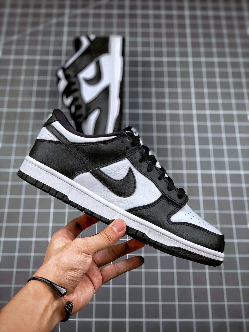 Tênis Nike SB Dunk Low Pro "Panda" - Rei da Pelada