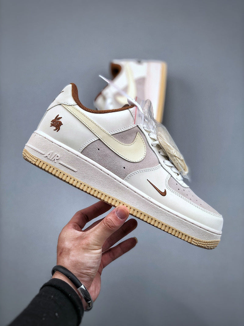 Tênis Nike Air Force 1 Low '07 Lv8 - Rei da Pelada