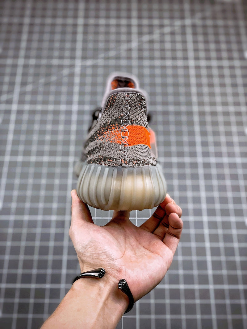 Tênis Adidas Yeezy 350 Boost V2 Beluga (Refletivo) - Rei da Pelada