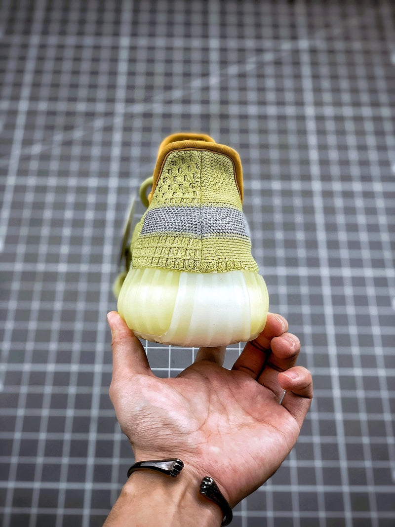 Tênis Adidas Yeezy Boost 350 V2 Marsh - Rei da Pelada