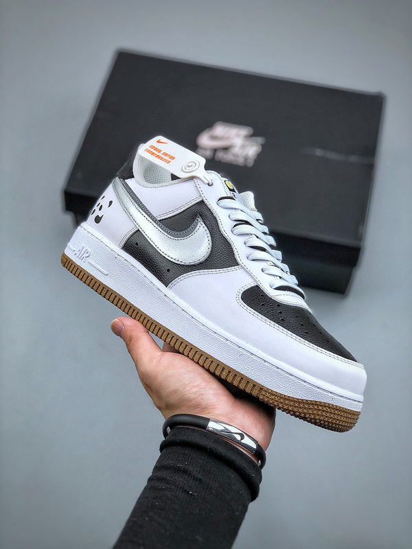 Tênis Nike Air Force 1 Low '07 - Rei da Pelada