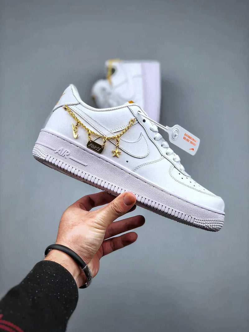 Tênis Nike Air Force 1 Low Lucky Charms - Rei da Pelada