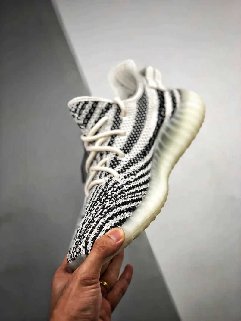 Tênis Adidas Yeezy 350 Boost V2 V2 Zebra - Rei da Pelada