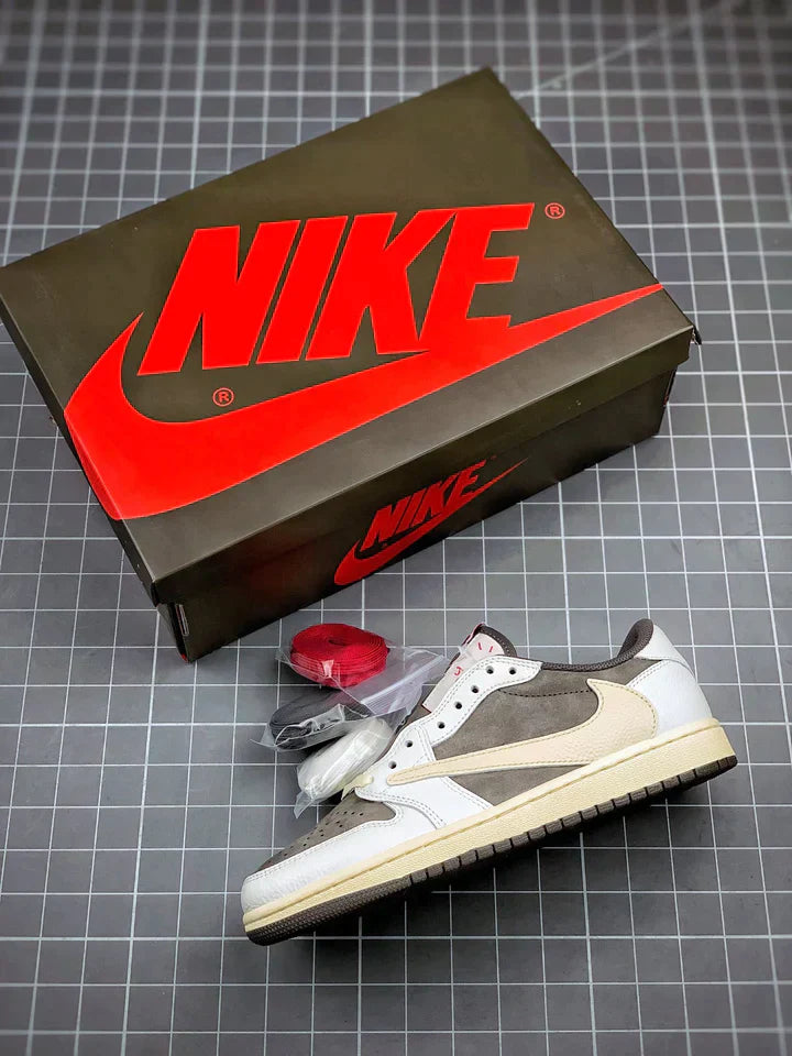 Tênis Travis Scott x Nike Air Jordan 1 Low 'Reverse Mocha' - Rei da Pelada