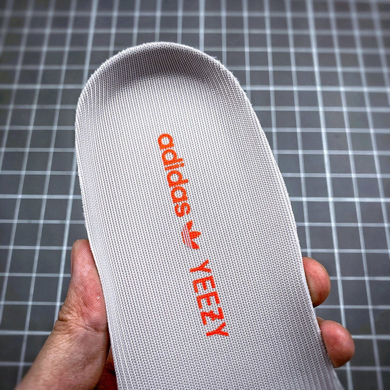 Tênis Adidas Yeezy Boost 350 V2 Tail Light - Rei da Pelada