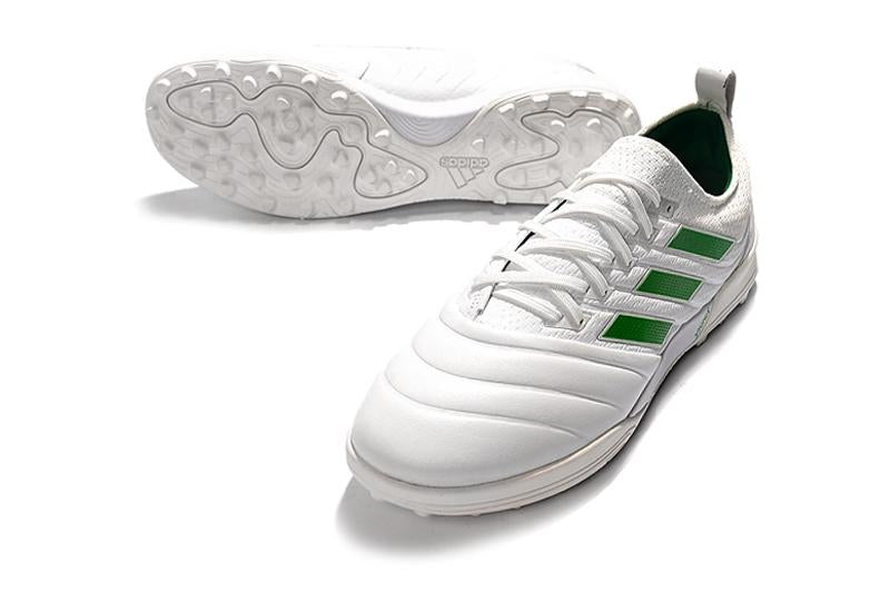 Chuteira Adidas Copa 20.1 Society