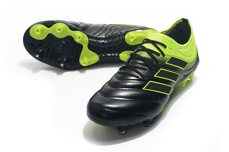 Chuteira Adidas Copa 20.1 Campo