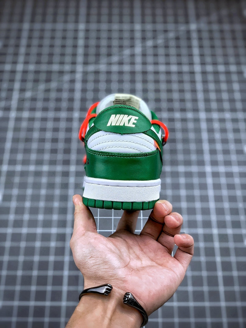 Tênis Nike SB Dunk Low x Off-White 'Pine Green' - Rei da Pelada