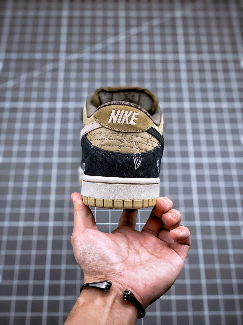 Tênis Travis Scott x Nike SB Dunk 'Cactus Jack' - Rei da Pelada