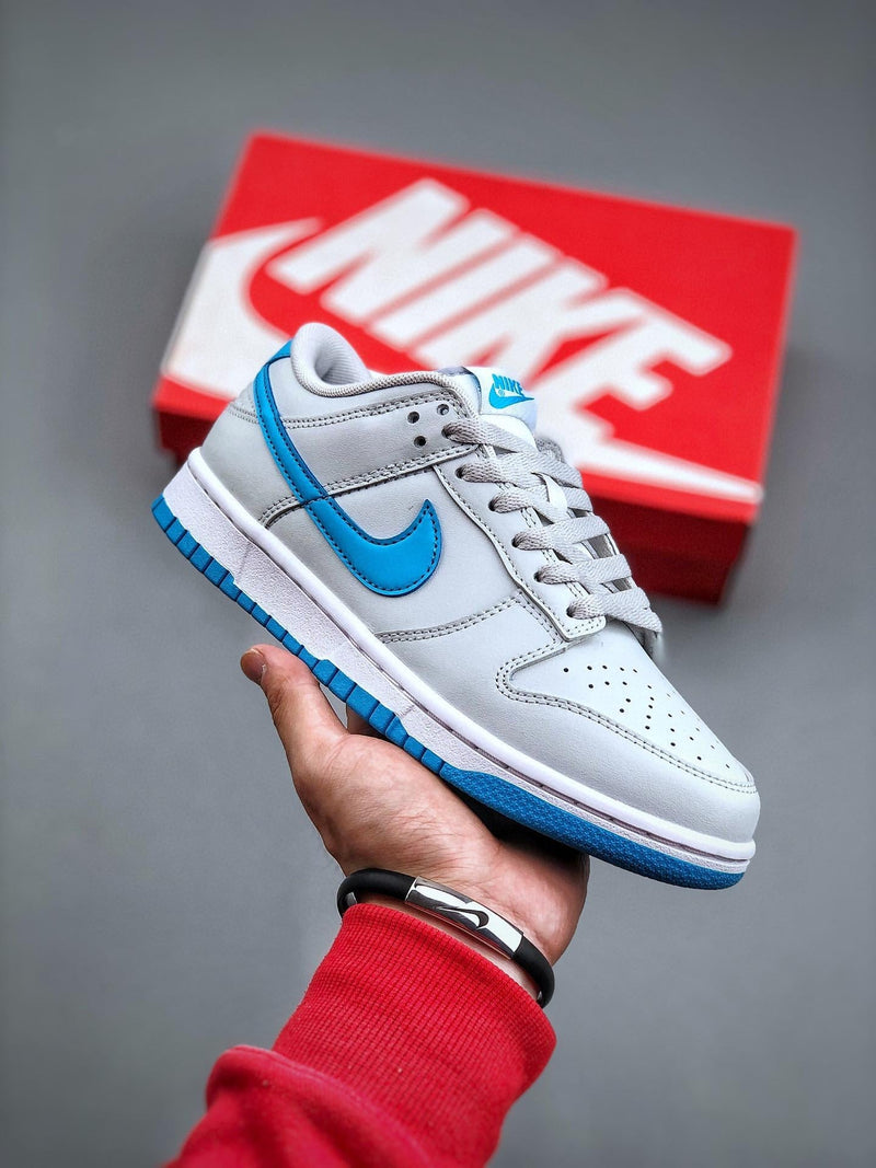 Tênis Nike SB Dunk Low "Light Blue" - Rei da Pelada