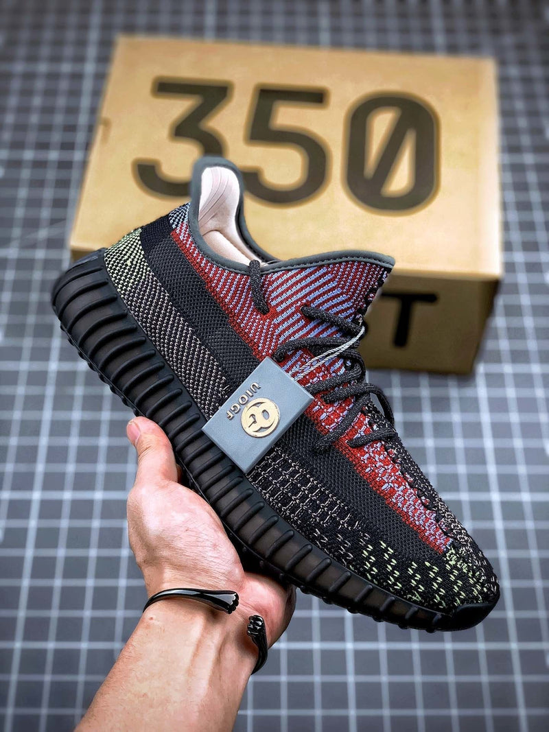 Tênis Adidas Yeezy Boost 350 V2 Yecheil (Refletivo) - Rei da Pelada