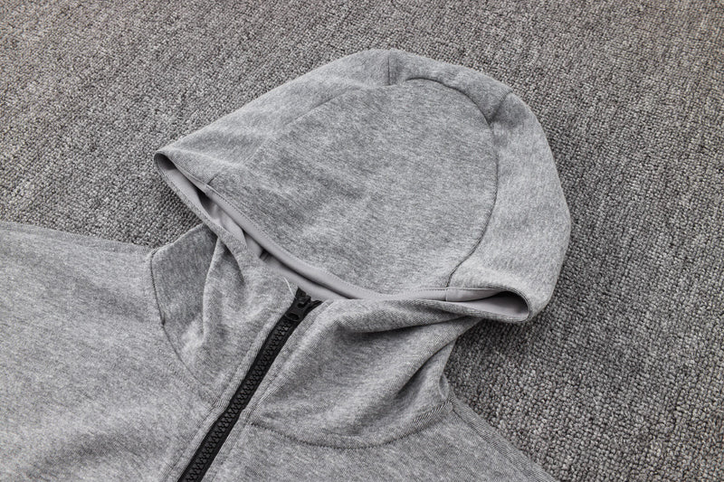 Conjunto Nike Sportswear Tech Fleece - Agasalho e Calça - Cinza