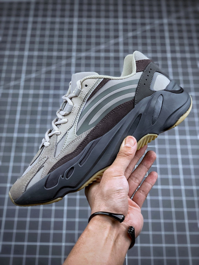 Tênis Adidas Yeezy Boost 700 V2 Tephra - Rei da Pelada