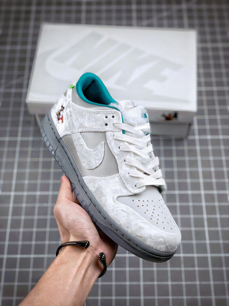 Tênis Nike SB Dunk Low "LCE" - Rei da Pelada