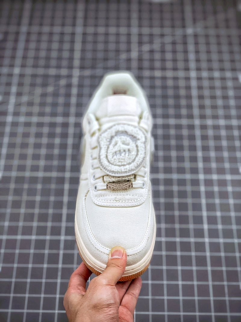 Tênis Travis Scott x Nike Air Force 1 Low 'White Sail' - Rei da Pelada