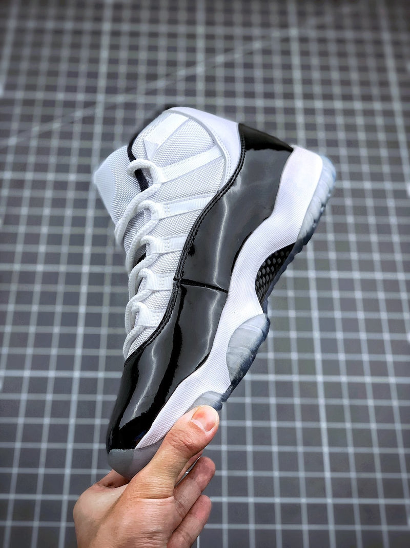 Tênis Nike Air Jordan 11 "Concord" - Rei da Pelada