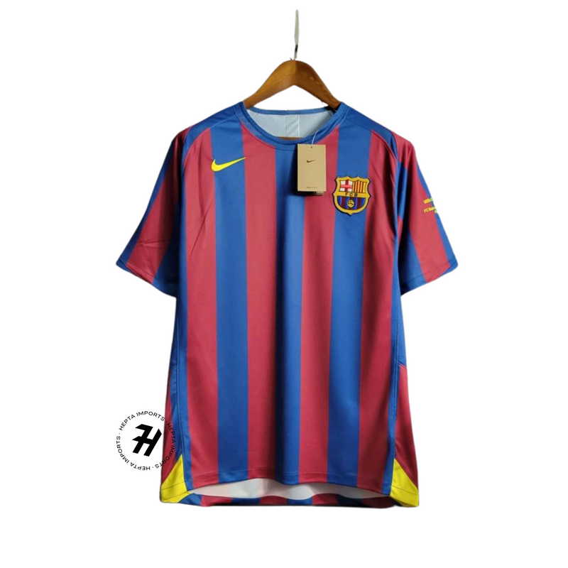 Camisa Retrô Barcelona Home 2006 Ronaldinho/10 Nike Masculina - Vermelho e Azul