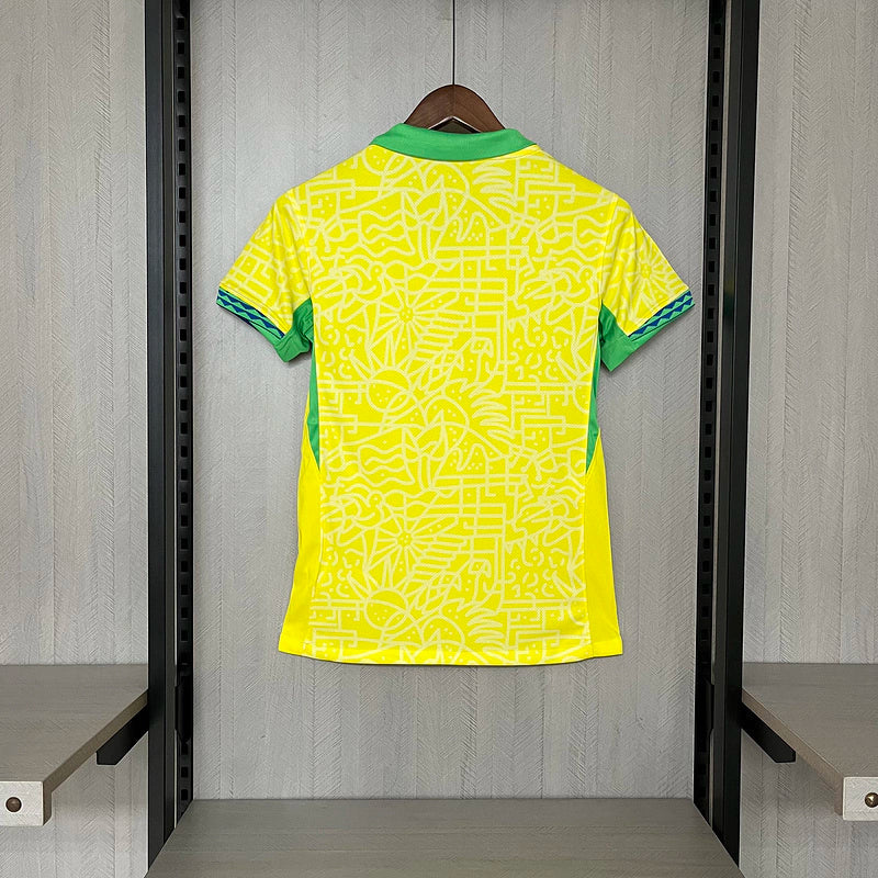 Camisa Feminina Brasil Nike 24/25 Amarela e Verde Baby Look