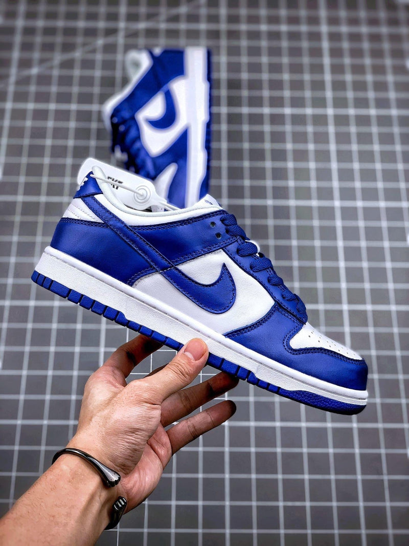 Tênis Nike SB Dunk Low "Kentucky" - Rei da Pelada