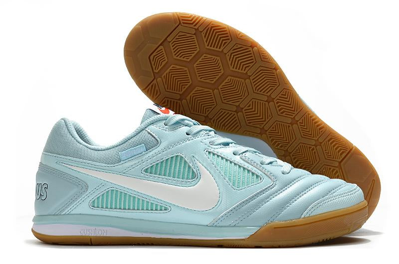 Chuteira Nike SB Gato Futsal