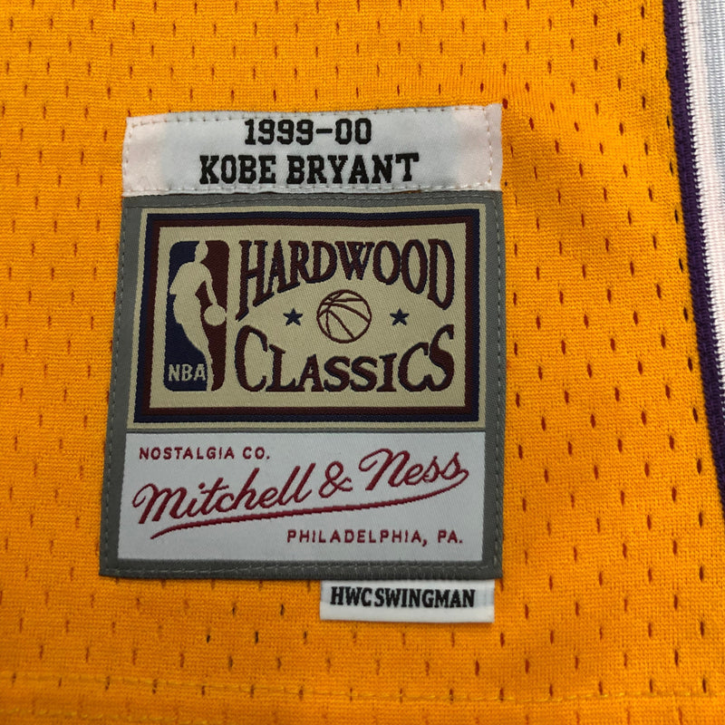 Regata Mitchell & Ness Los Angeles Lakers 1999-00 Dourada - Rei da Pelada