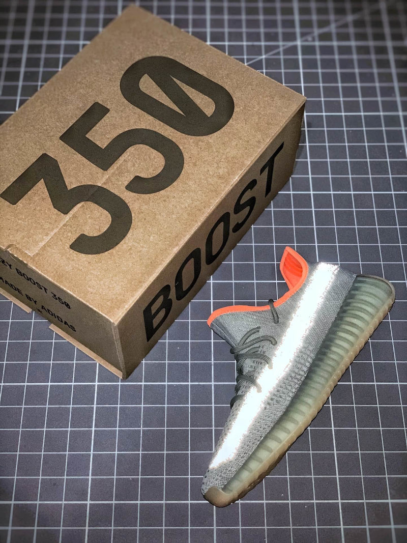 Tênis Adidas Yeezy Boost 350 V2 Desert Sage - Rei da Pelada